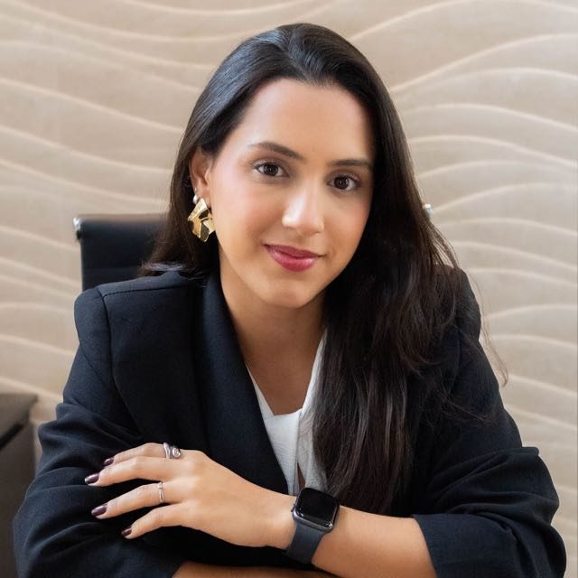 Paula Cristina, advogada em Divinópolis